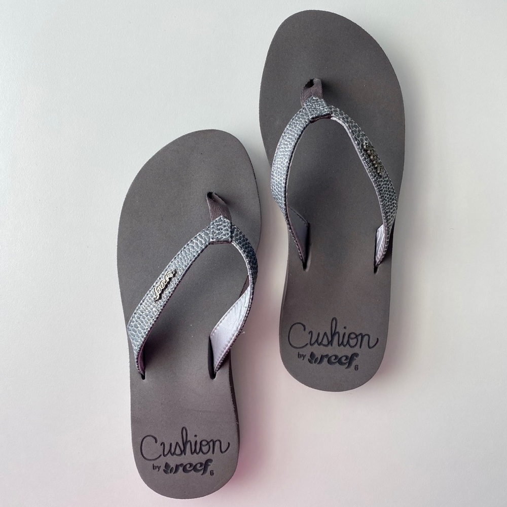 Reef Cushion flip flop